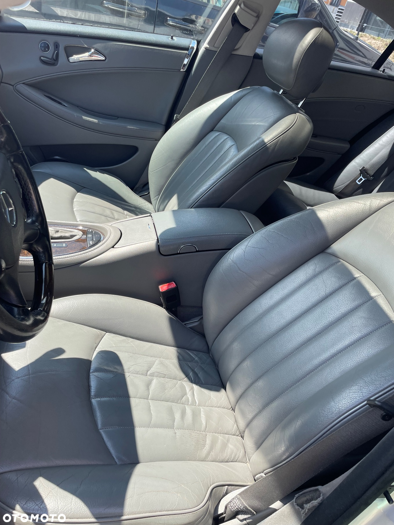 Mercedes-Benz CLS 500 - 6