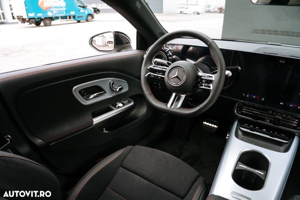 Mercedes-Benz CLA 350 4MATIC Coupe - 22