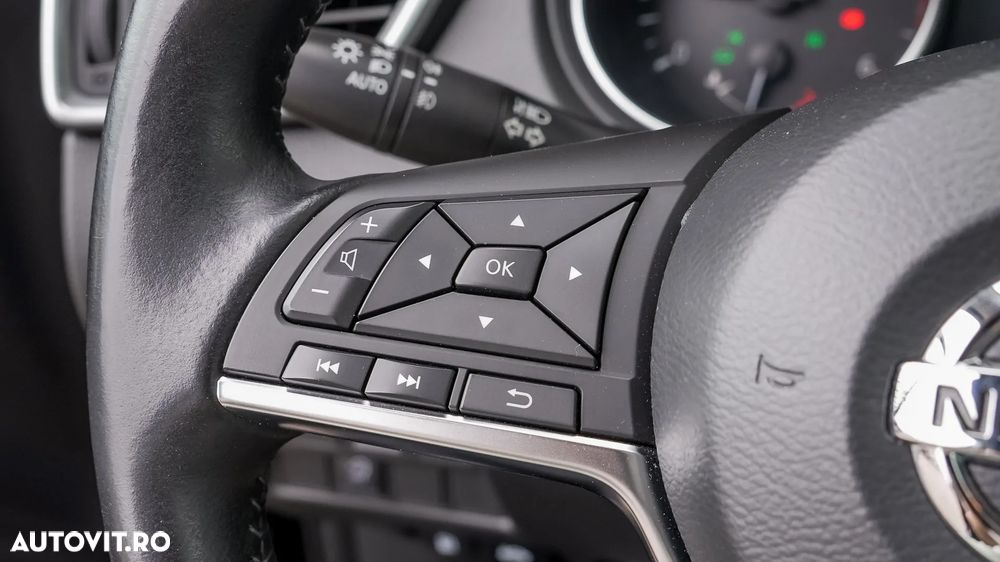 Nissan Qashqai 1.5 DCI N-CONNECTA - 23