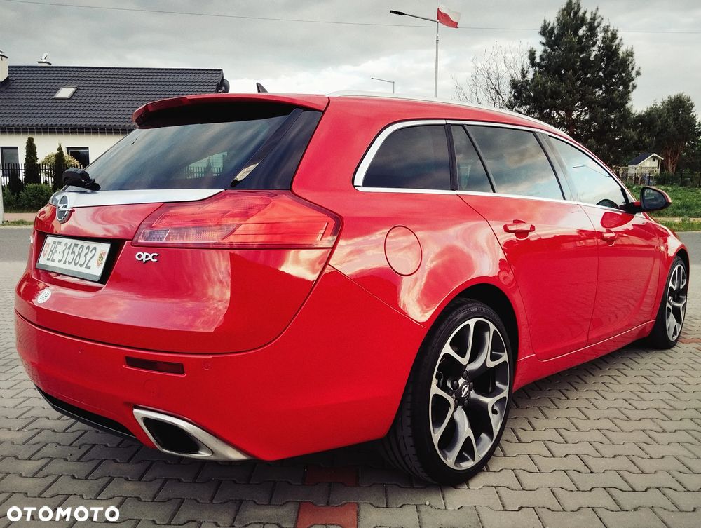 Opel Insignia 2.8 V6 Turbo 4x4 Sports Tourer OPC - 4