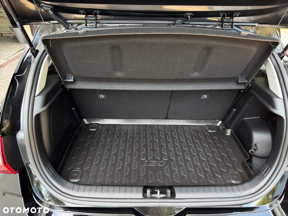 Hyundai i20 - 30
