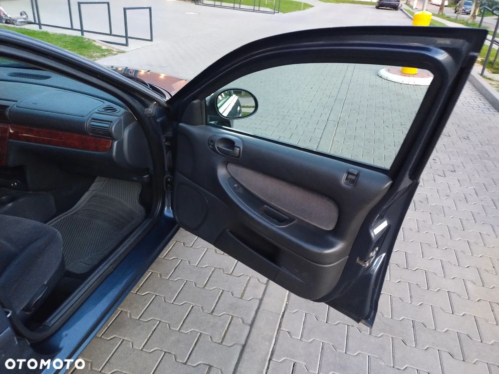 Chrysler Sebring 2.0 LX - 15