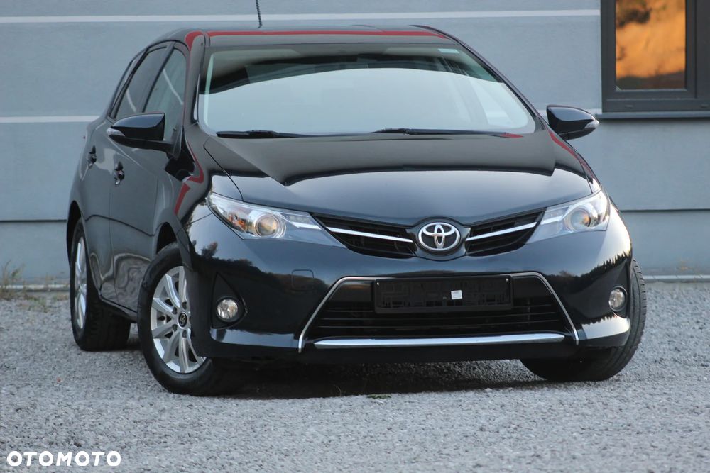Toyota Auris 1.4 D-4D Life - 10