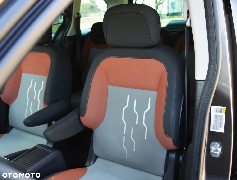 Peugeot Partner - 17