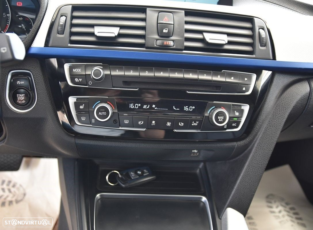 BMW 320 d Touring xDrive Pack M Auto - 14