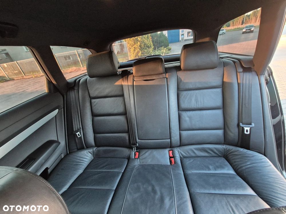 Audi A6 Avant - 10