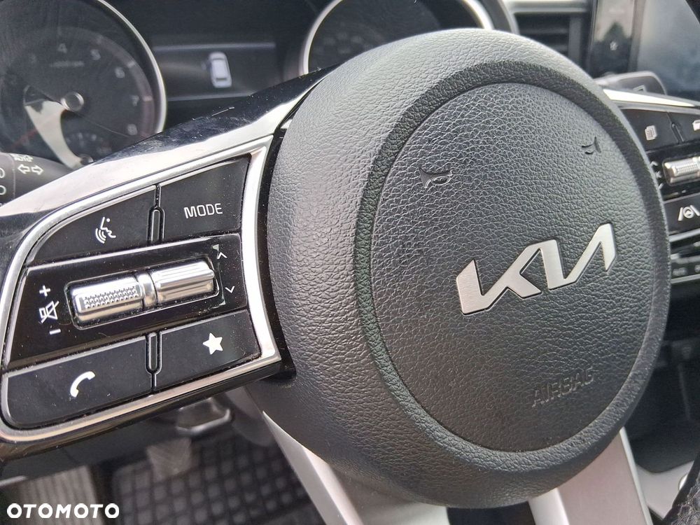 Kia Ceed - 23