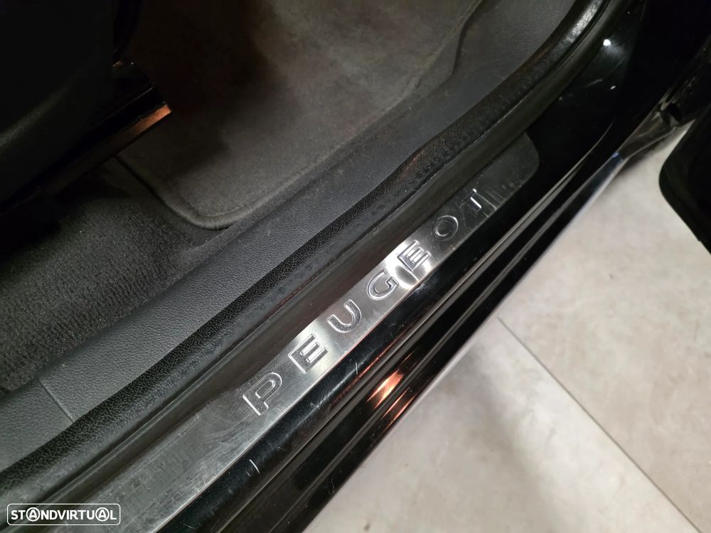 Peugeot 3008 1.6 HDi Sport - 26