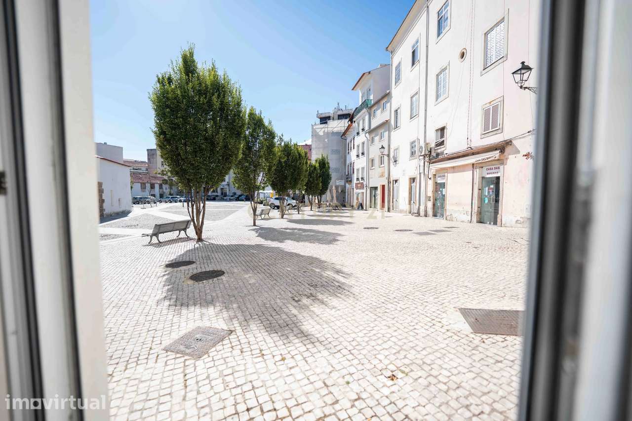 Venda | Prédio com 3 andares, Terreiro da Erva – Centro Histórico de C - Grande imagem: 2/22