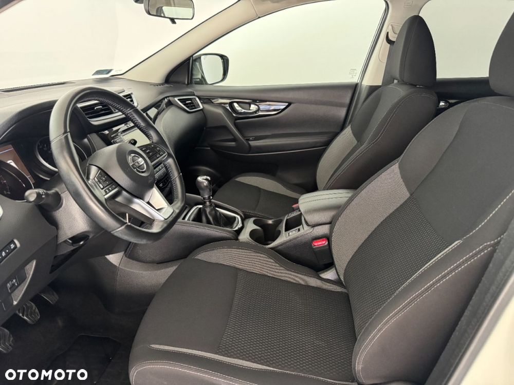 Nissan Qashqai - 21