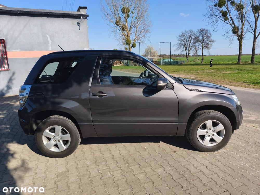 Suzuki Grand Vitara 1.6 - 6