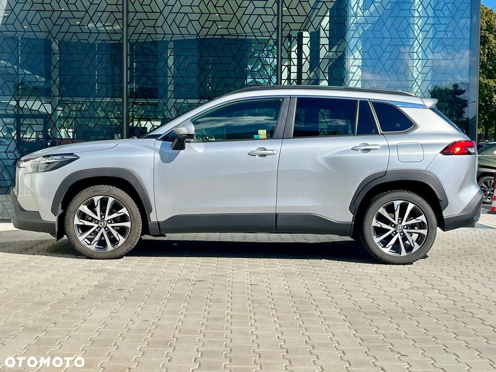 Toyota Corolla Cross 2.0 Hybrid Style AWD - 3