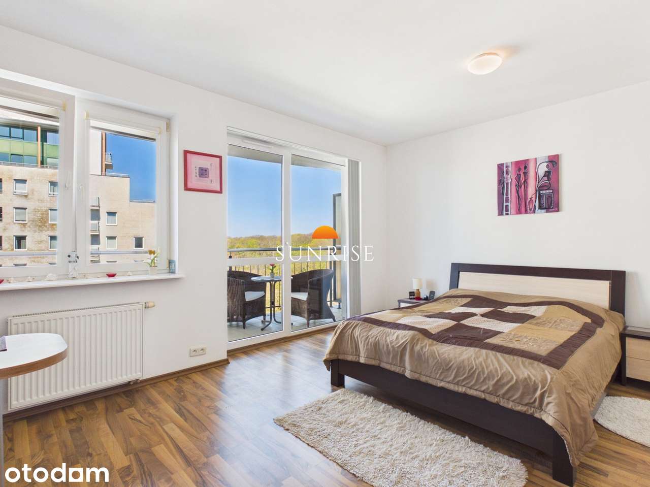 Apartament w sercu portu Kołobrzeg, balkon z widokiem na park