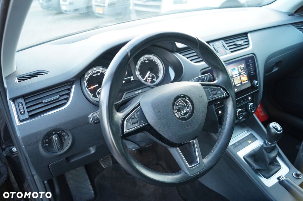 Skoda Octavia - 19