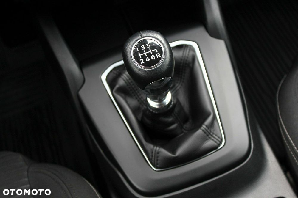 Ford Focus 1.0 EcoBoost Titanium - 18