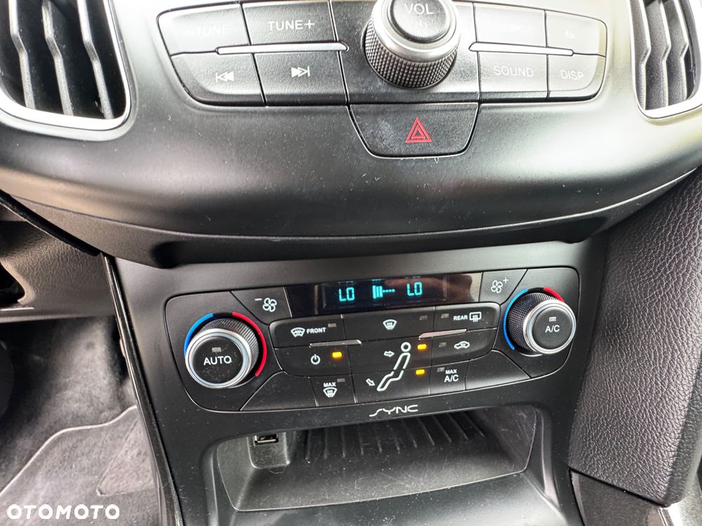 Ford Focus 1.5 TDCi Titanium - 19