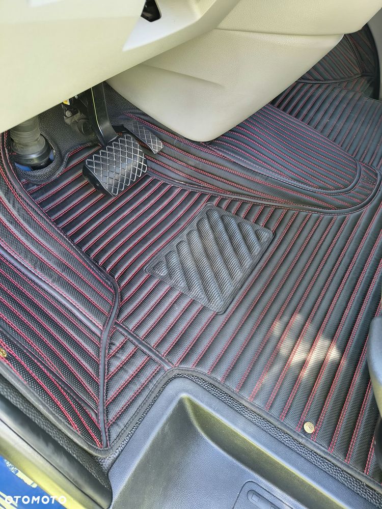 Volkswagen Transporter - 19