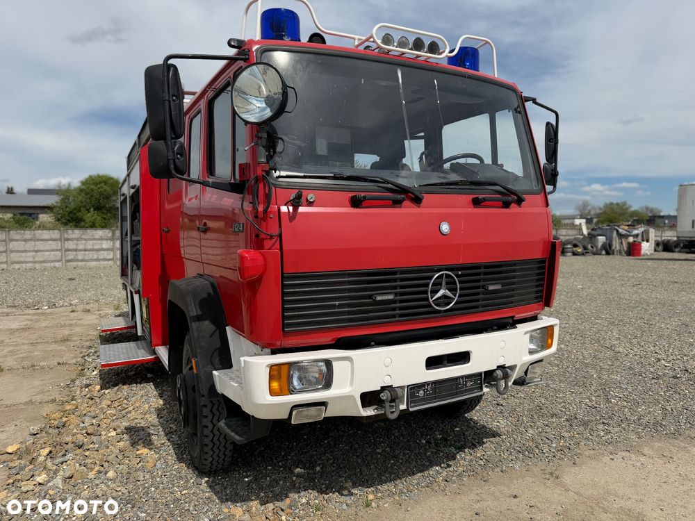Mercedes-Benz 1124 - 8