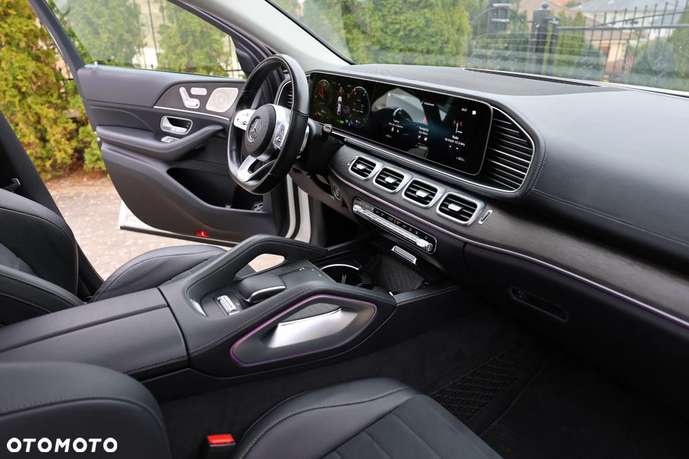 Mercedes-Benz GLE 350 e 4Matic 9G-TRONIC AMG Line - 19