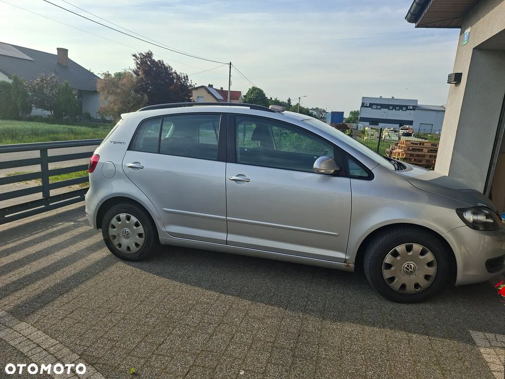 Volkswagen Golf Plus - 8