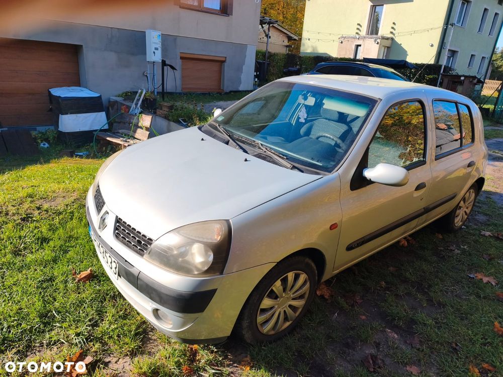 Renault Clio 2001 photo 3
