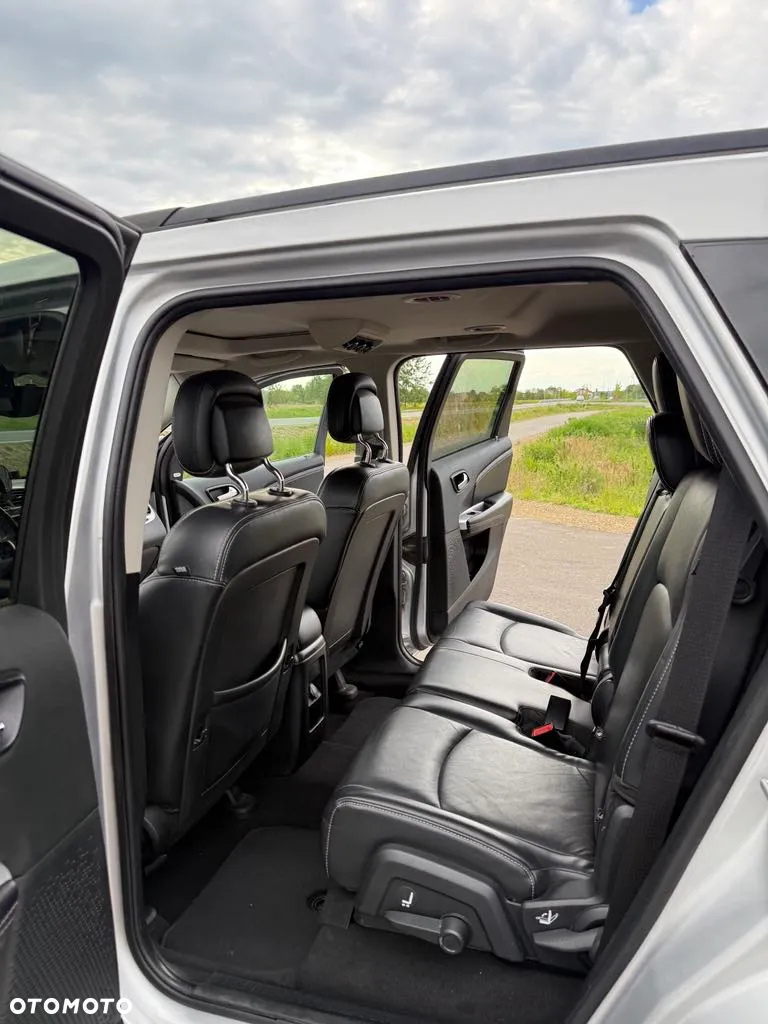 Dodge Journey - 25