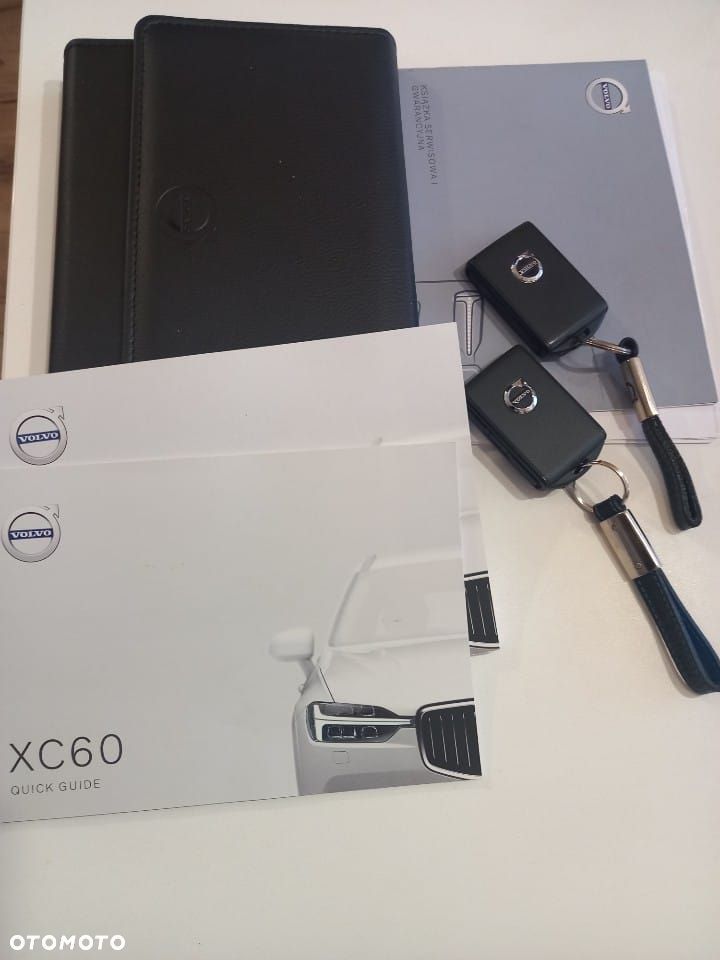 Volvo XC 60 D3 Momentum Pro - 12