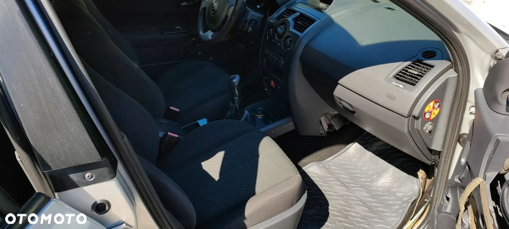 Renault Megane 1.5 dCi Confort Authentique - 7