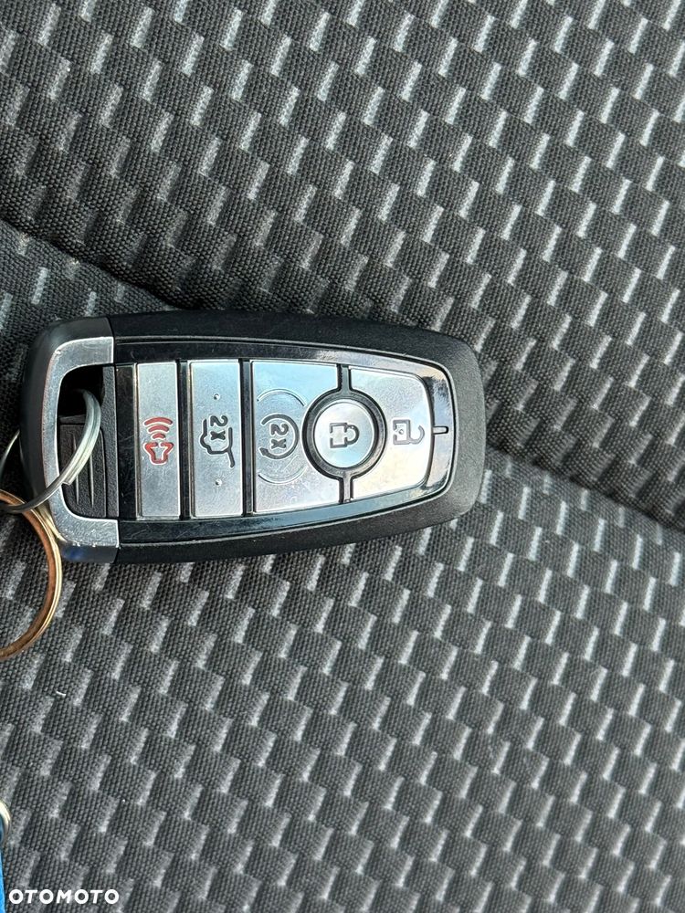 Ford Kuga 2.0 EcoBoost AWD ST-Line ASS - 34