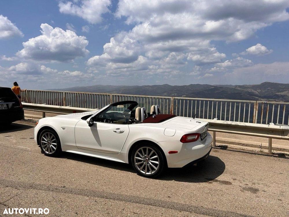 Fiat 124 Spider 1.4 M-Air Aut. Lusso - 3