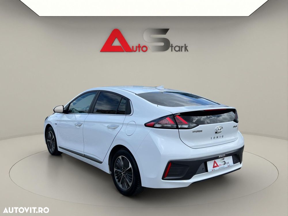 Hyundai IONIQ 1.6 141CP Exclusive - 11