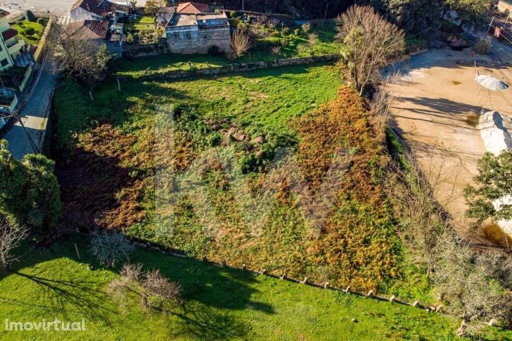 Terreno em Águas Santas - Maia com 3500m2 - Grande imagem: 4/8