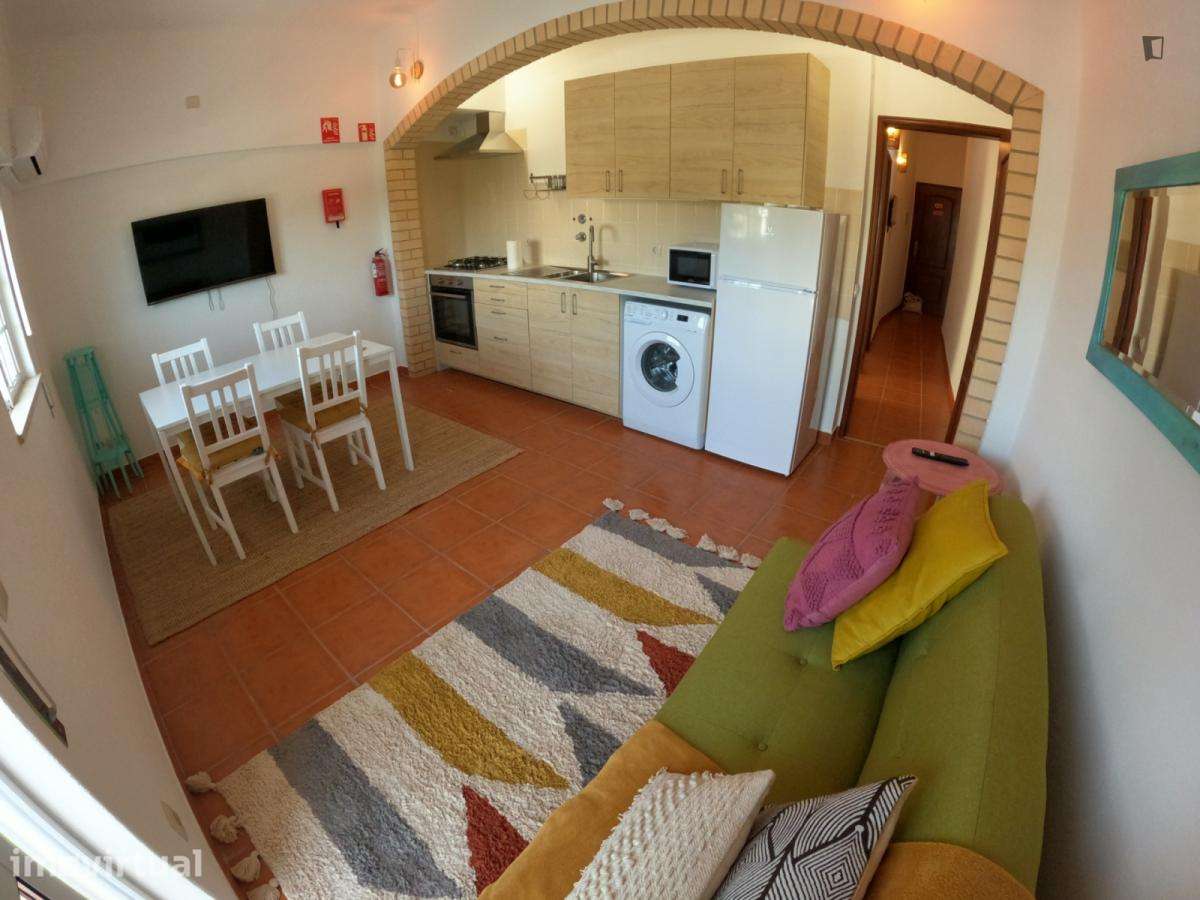 Apartamento com 1 quartos - localizado em Faro - Grande imagem: 2/24