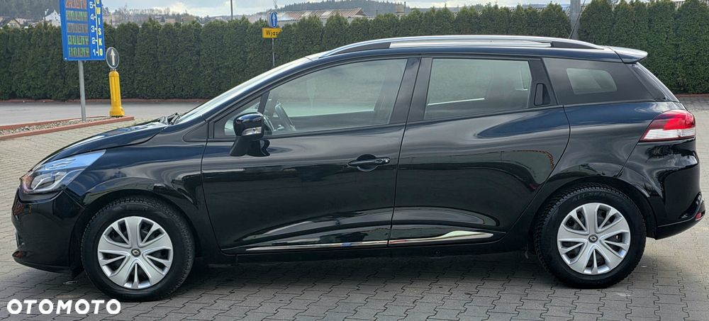 Renault Clio - 6