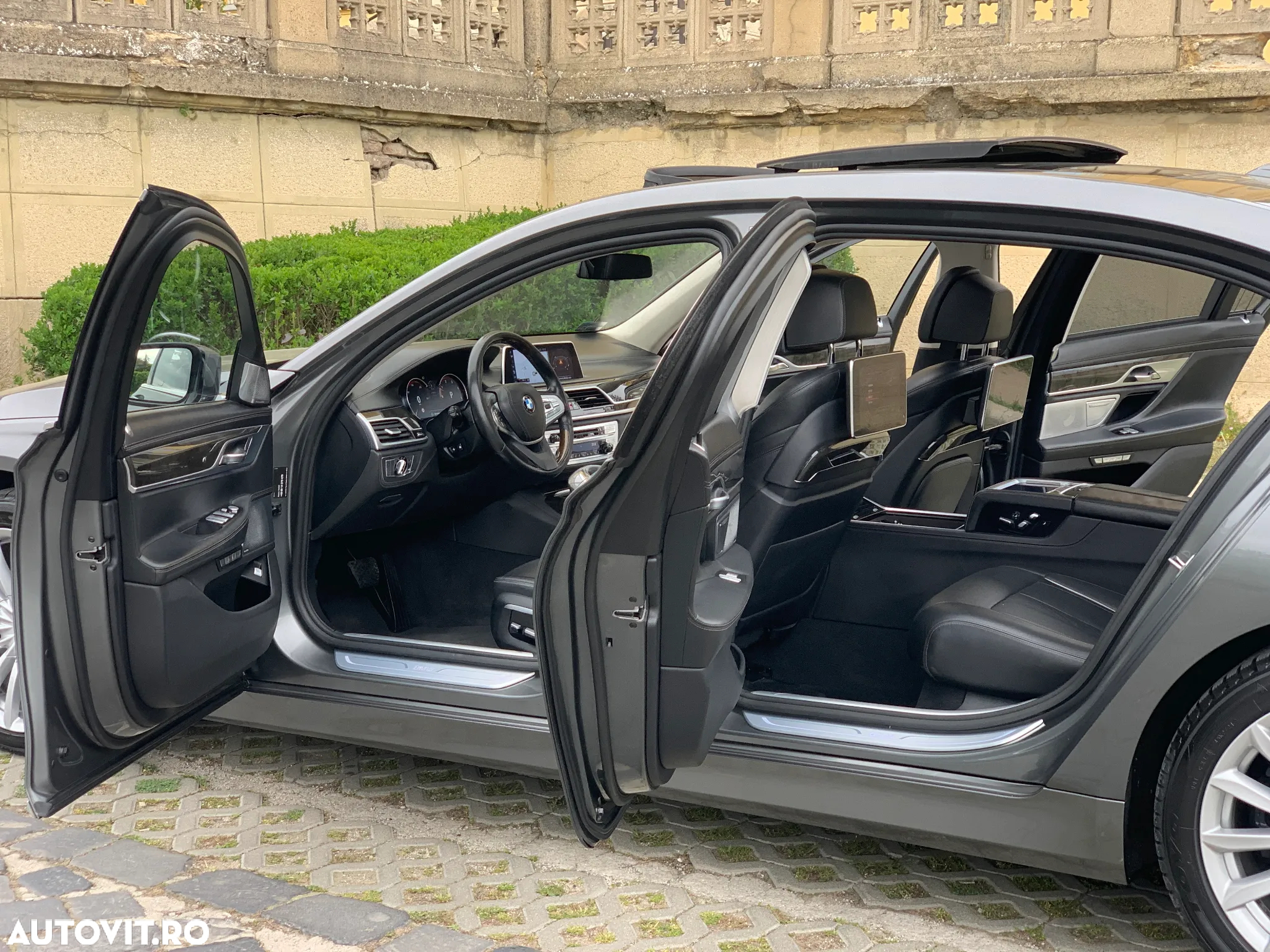 BMW Seria 7 740Ld xDrive - 14