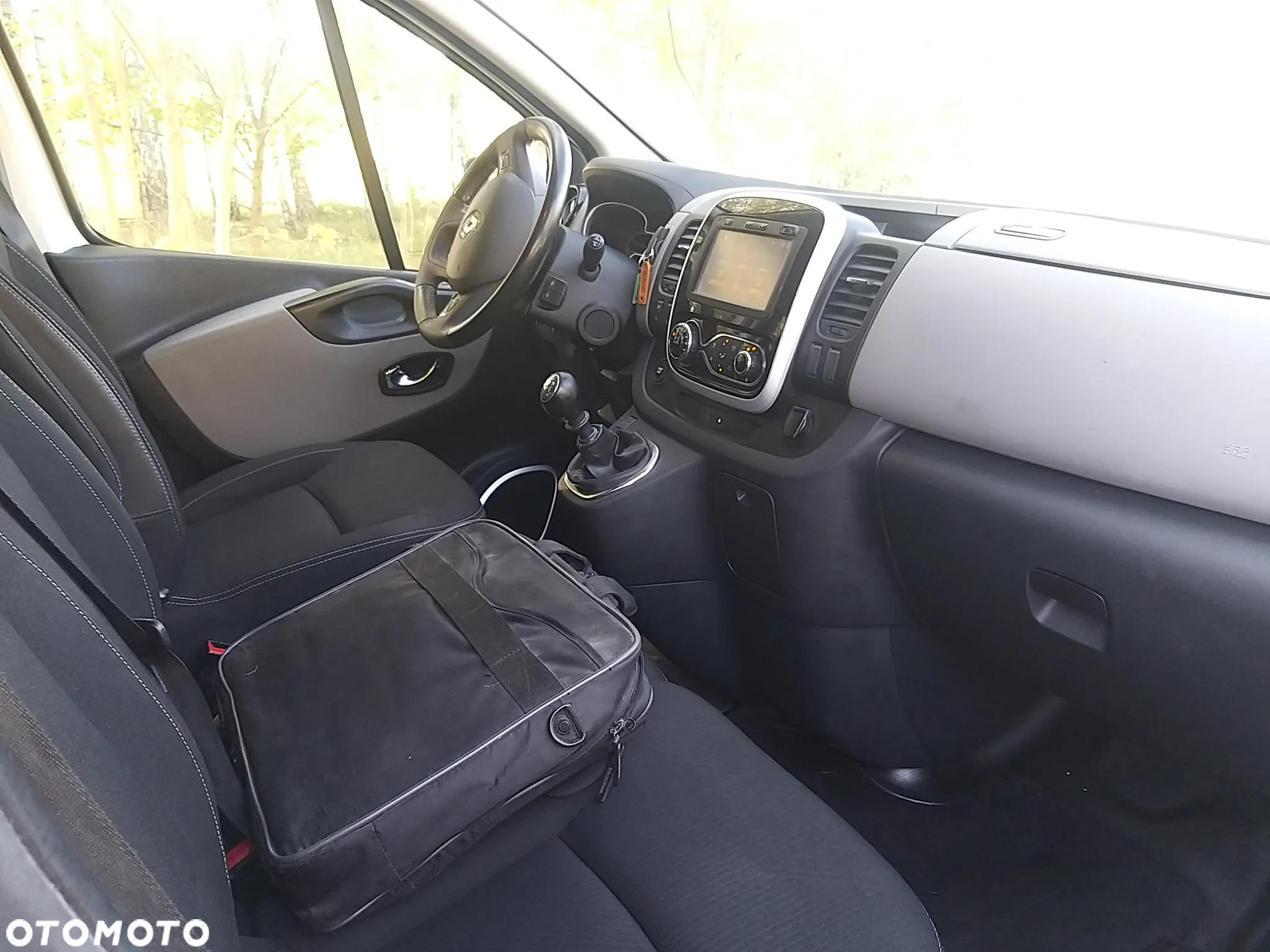 Renault Trafic ENERGY dCi 145 L2H1 Komfort - 8