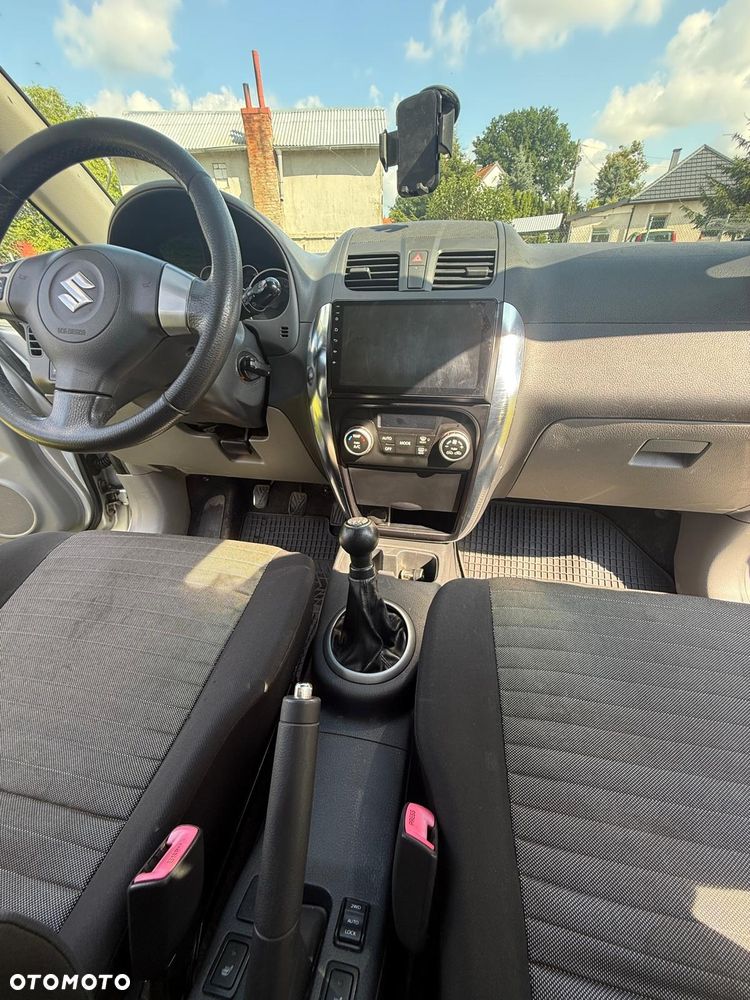 Suzuki SX4 - 7