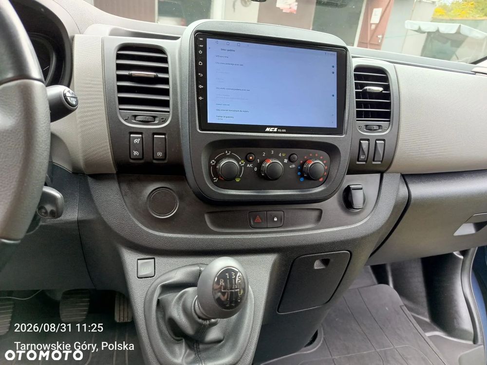 Renault Trafic - 11