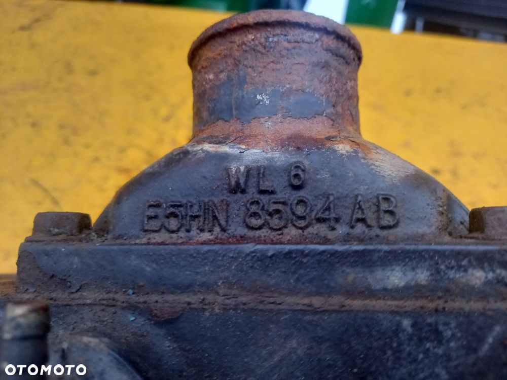 Obudowa termostatu FiatAgri G210 - 5