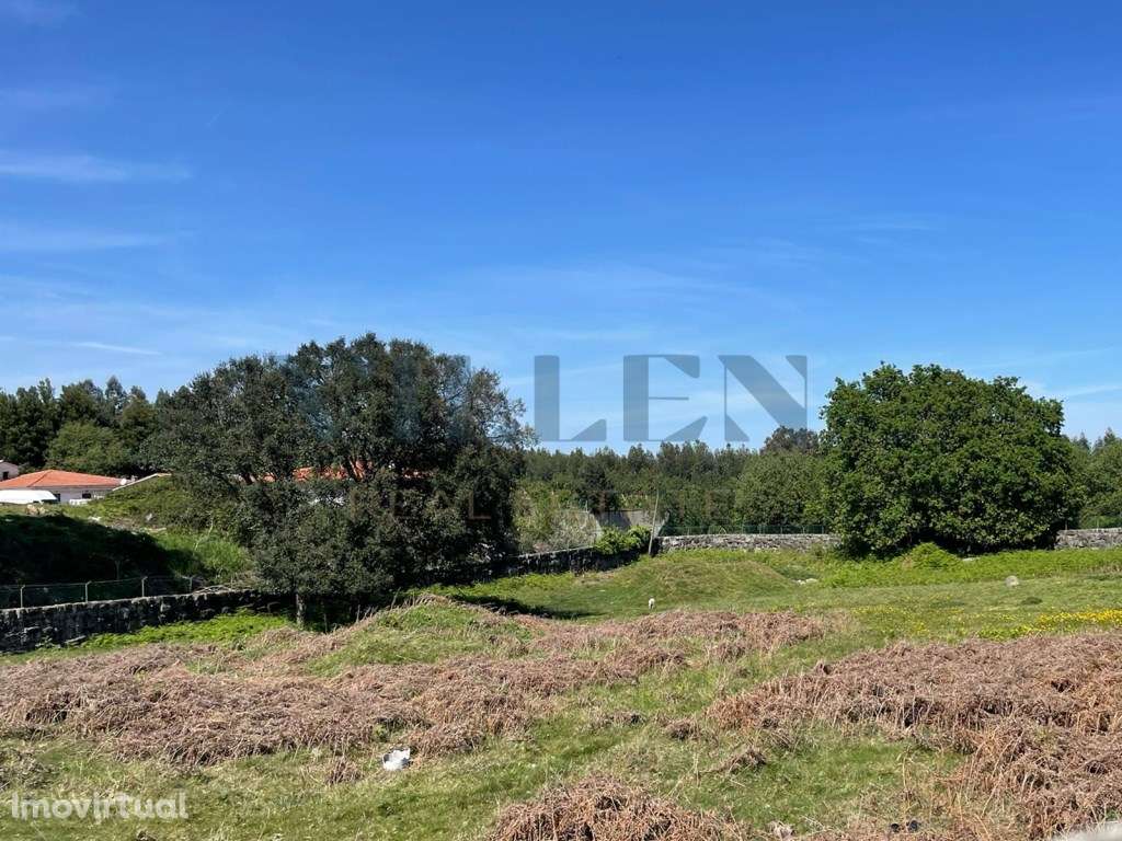 Terreno de construção em Esmeriz - Vila Nova de Famalicão - Grande imagem: 4/14