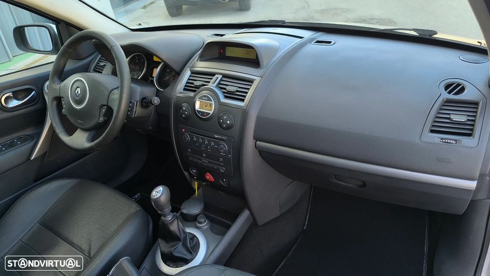 Renault Mégane 2.0 dCi SE Exclusive - 8
