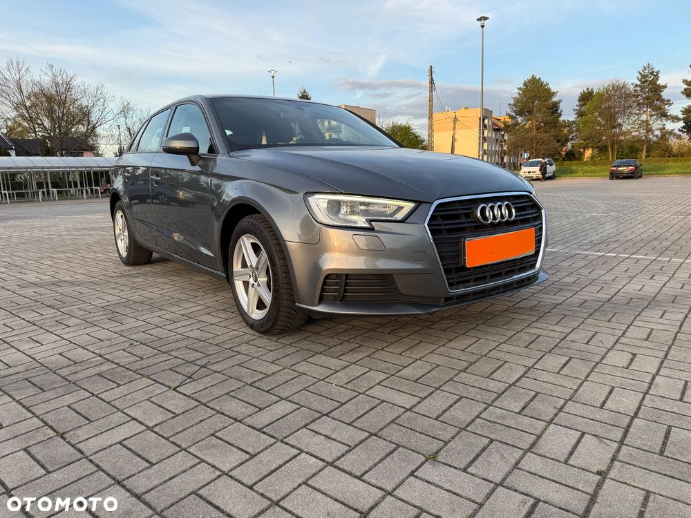 Audi A3 Sportback 30 TFSI - 11