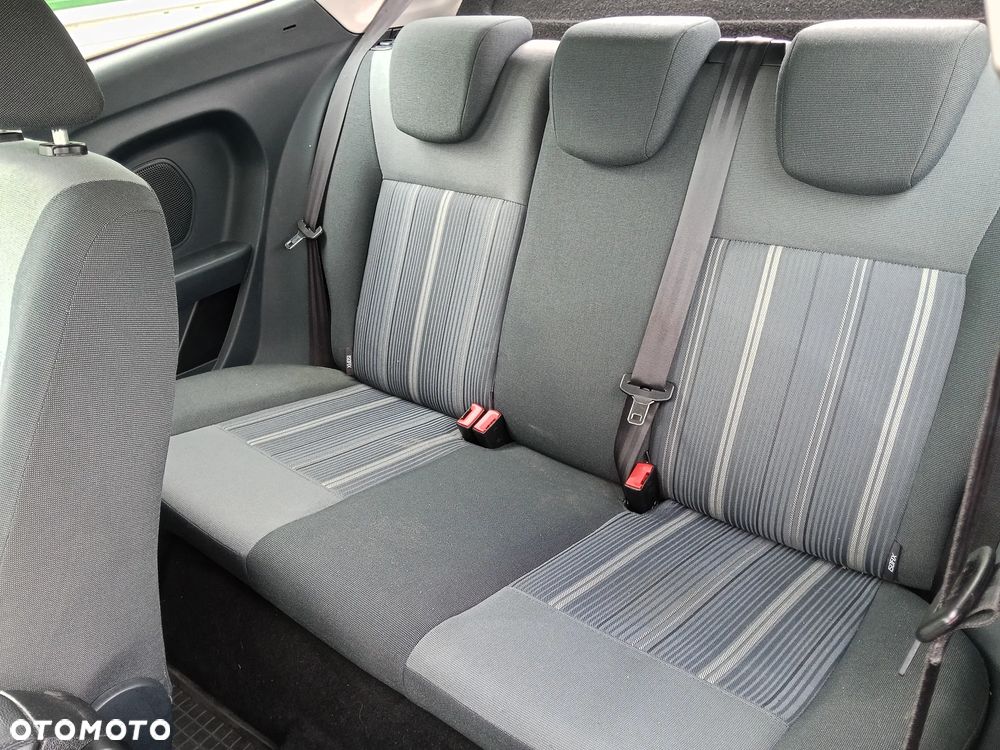 Ford Fiesta 1.25 Ambiente - 10