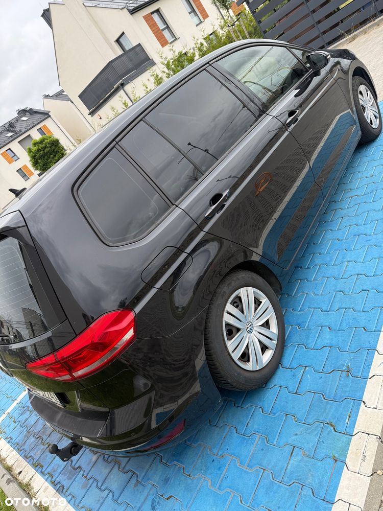 Volkswagen Touran 1.6 TDI BMT Comfortline - 4