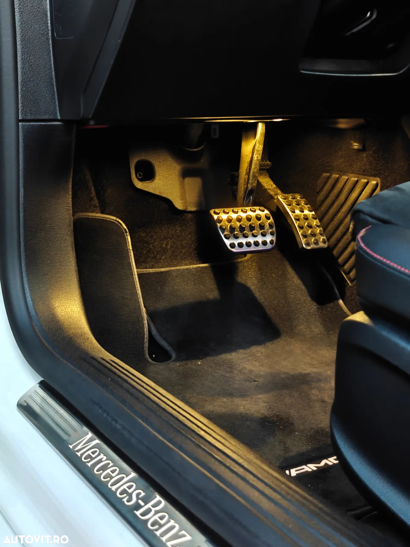 Mercedes-Benz A 250 e 8G-DCT Edition 2021 - 6
