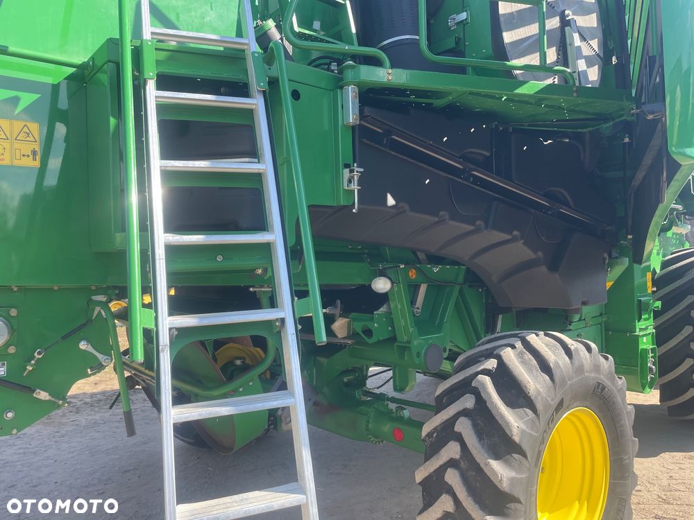 John Deere T660i HM - 10