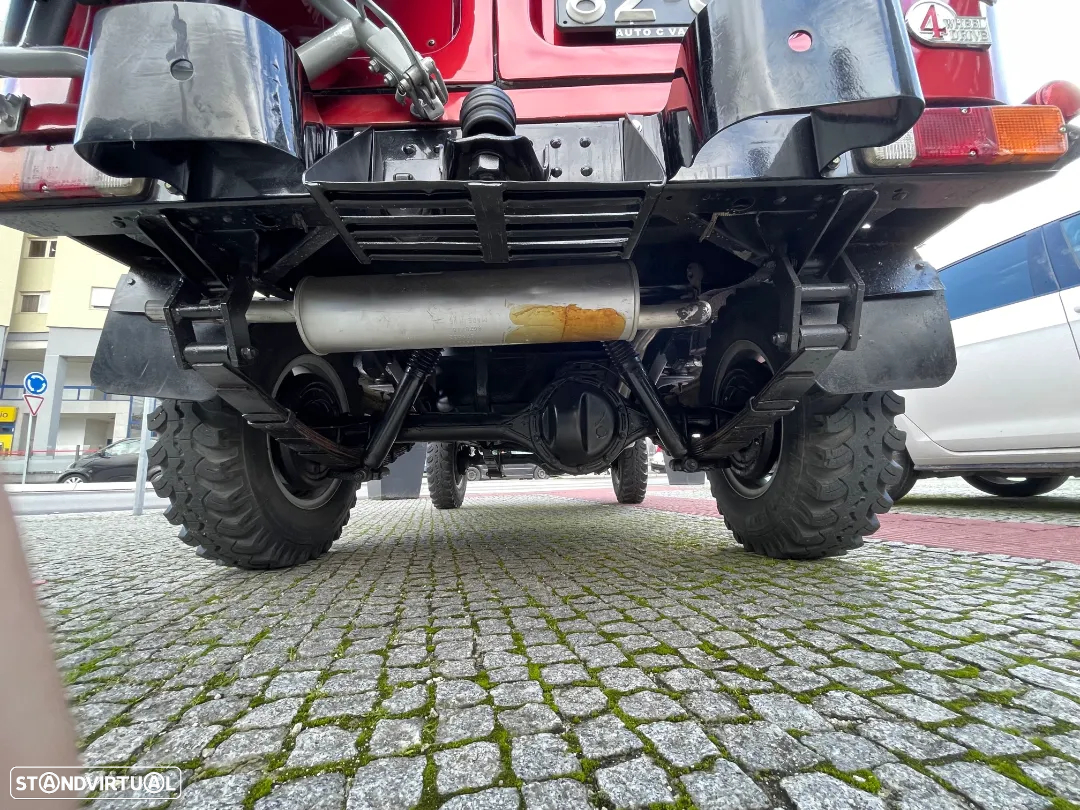 Toyota BJ 40 - 10