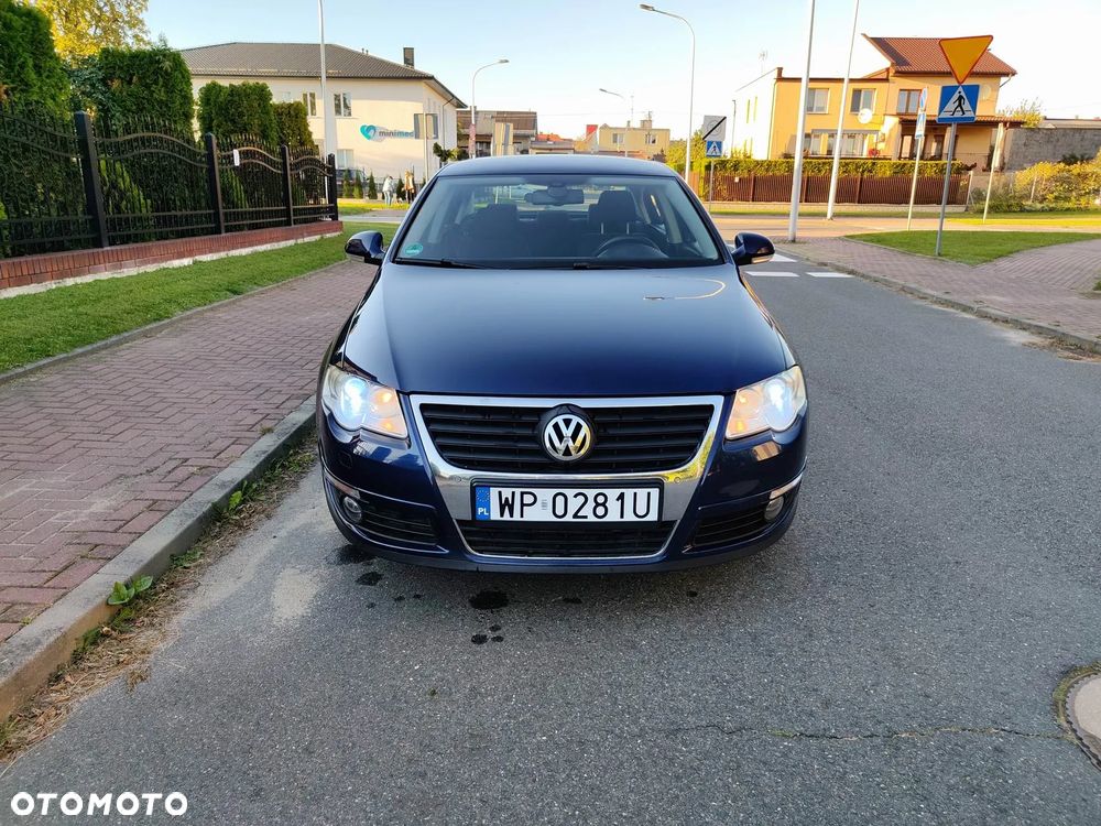 Volkswagen Passat 2.0 TSI Comfortline - 3
