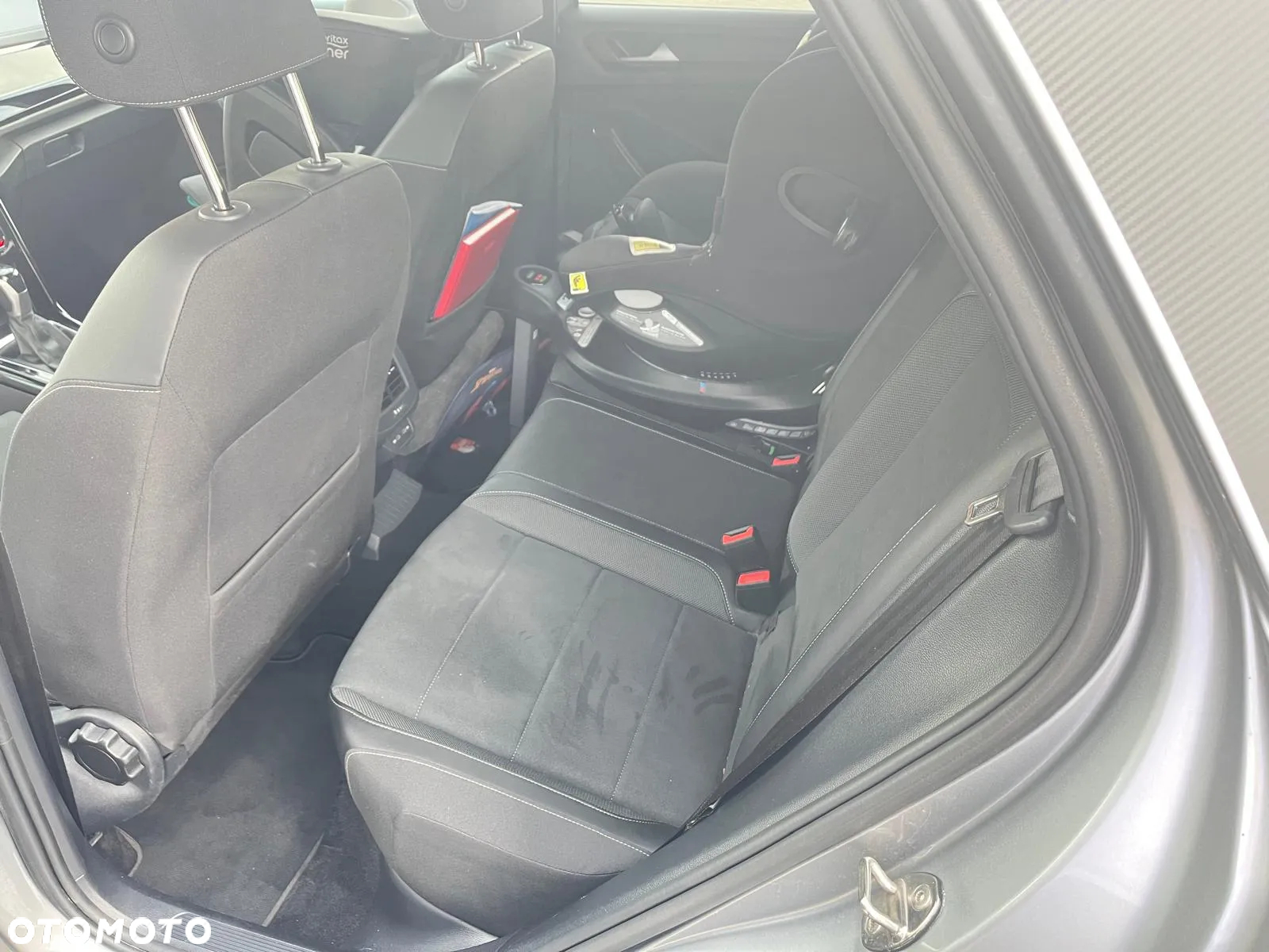 Volkswagen T-Roc 2.0 TDI SCR Style DSG - 11
