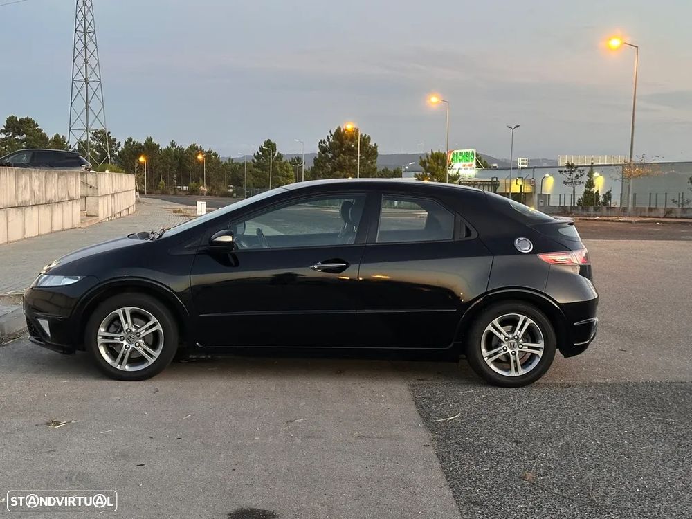Honda Civic 1.4 i-VTEC Sport - 1